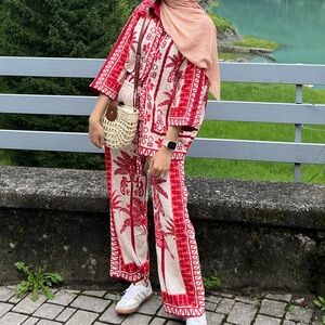 ETHNIC PM Red and White Matching Set